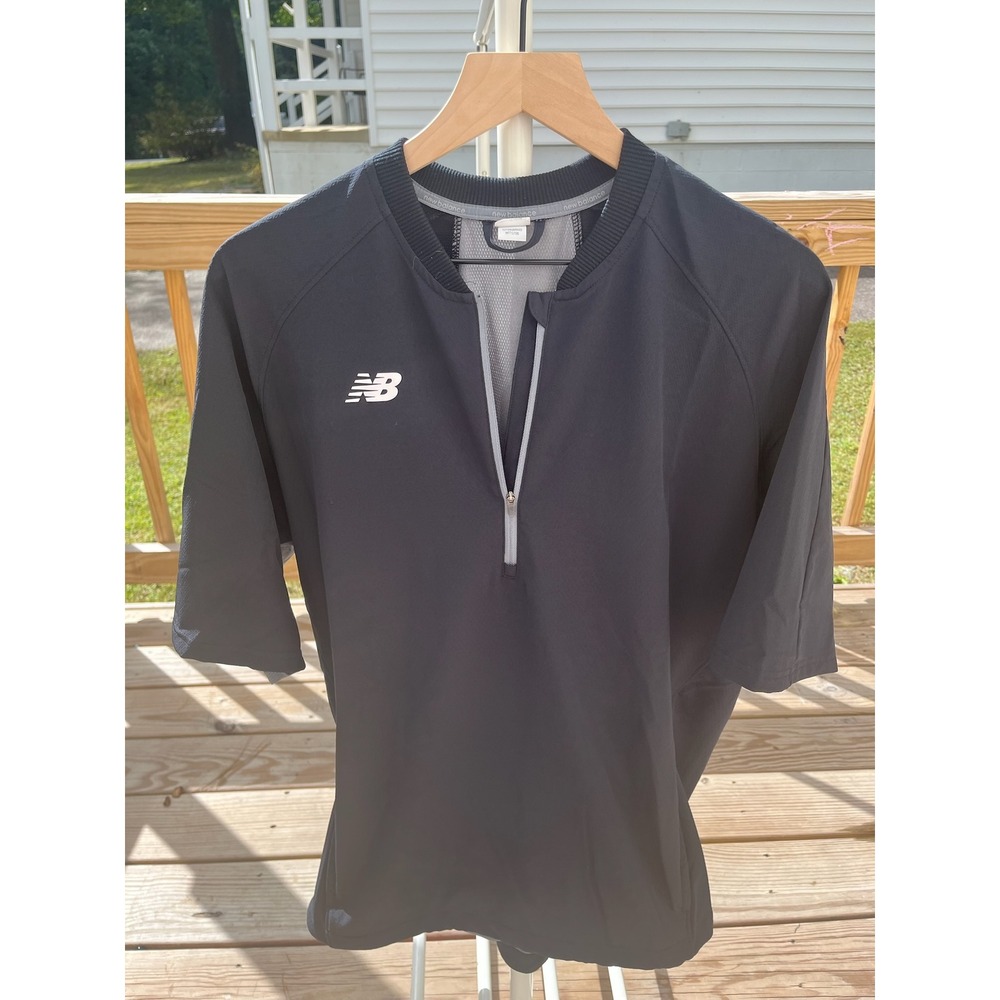New Balance Mens Quarter Zip Short Sleeve Windbreaker Pullover Training Top